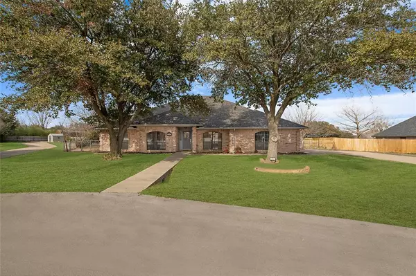 2812 Coventry Road, Crowley, TX 76036