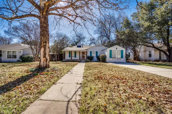 Fort Worth, TX 76116,6333 Locke Avenue