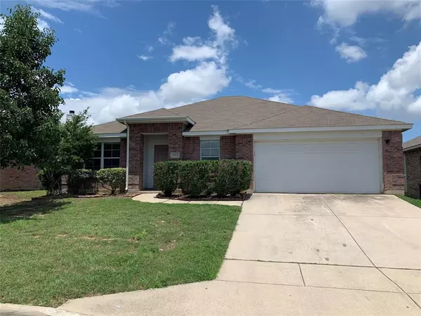 4004 Tarpon Springs Drive, Fort Worth, TX 76123