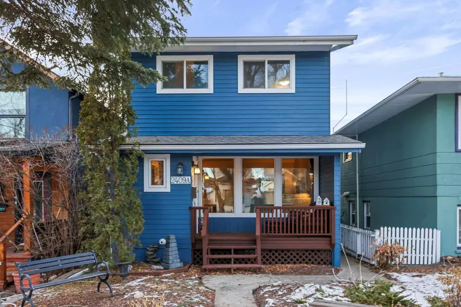 2409A 26A ST Southwest, Calgary, AB T3E 2C4