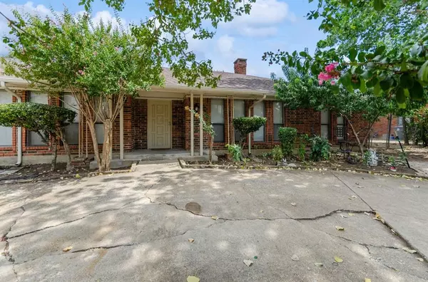 8443 Stults Road, Dallas, TX 75243