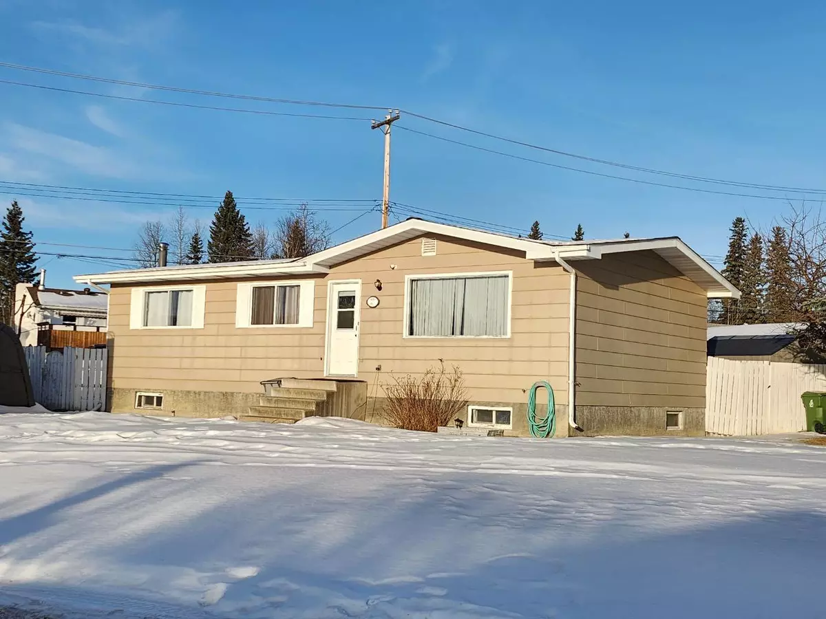 Edson, AB T7E 1J7,1102 55 ST