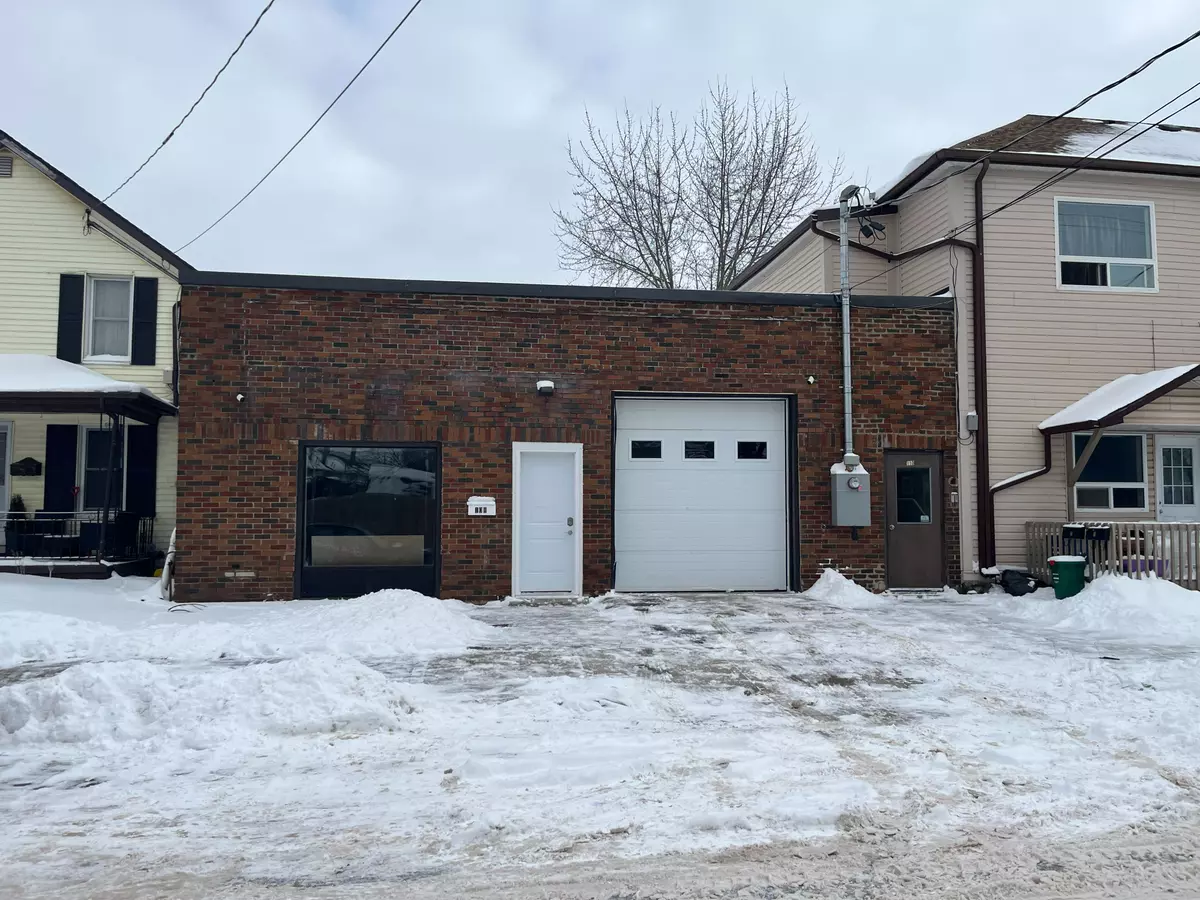 Niagara, ON L3B 2E2,108 Duncan ST