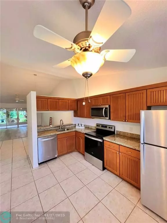 Jupiter, FL 33458,176 Bent Arrow Dr