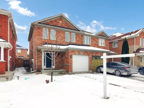 22 Hollingsworth CIR, Brampton, ON L7A 0J7