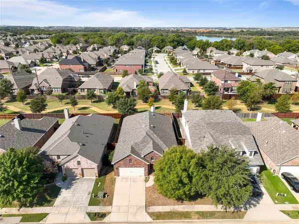 Little Elm, TX 75068,1212 Wheatear Drive