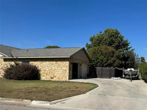 Brownwood, TX 76801,2110 8th Street