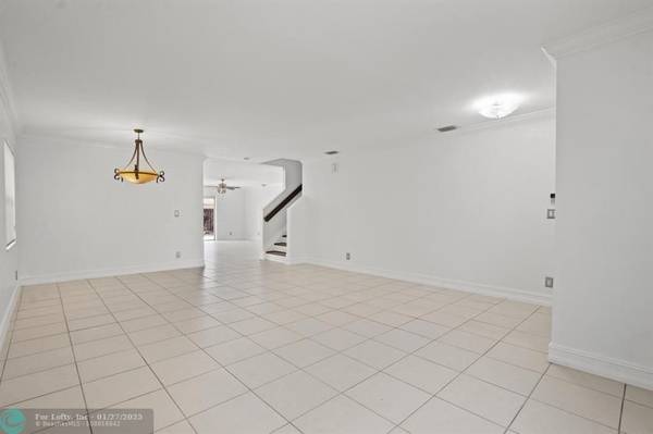 Lake Worth, FL 33463,6592 Rivermill Club Dr