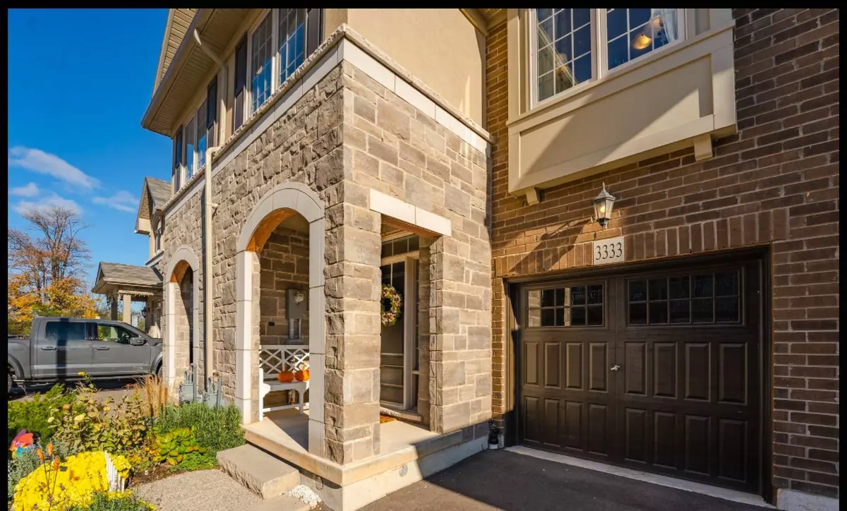 Oakville, ON L6H 0X1,3333 Mockingbird Common CRES