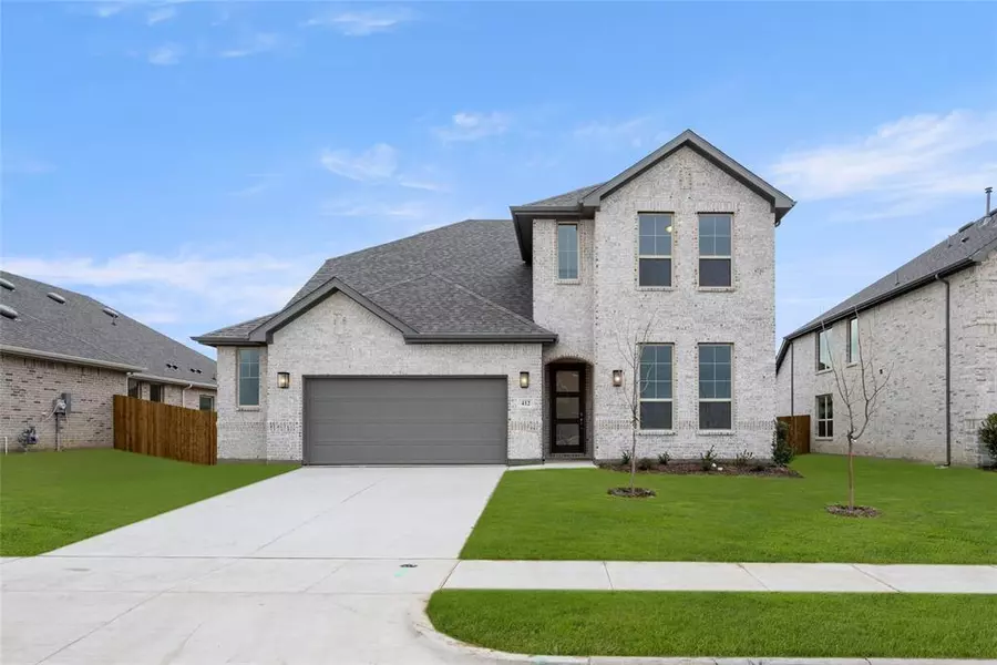 412 Daybreak Drive, Waxahachie, TX 75167