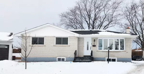 9 Chapman CT #upper, St. Catharines, ON L2M 6H8