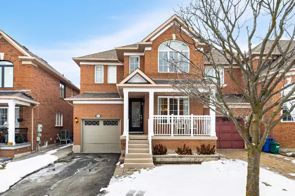 64 Madeira AVE,  Vaughan,  ON L6A 2Y2