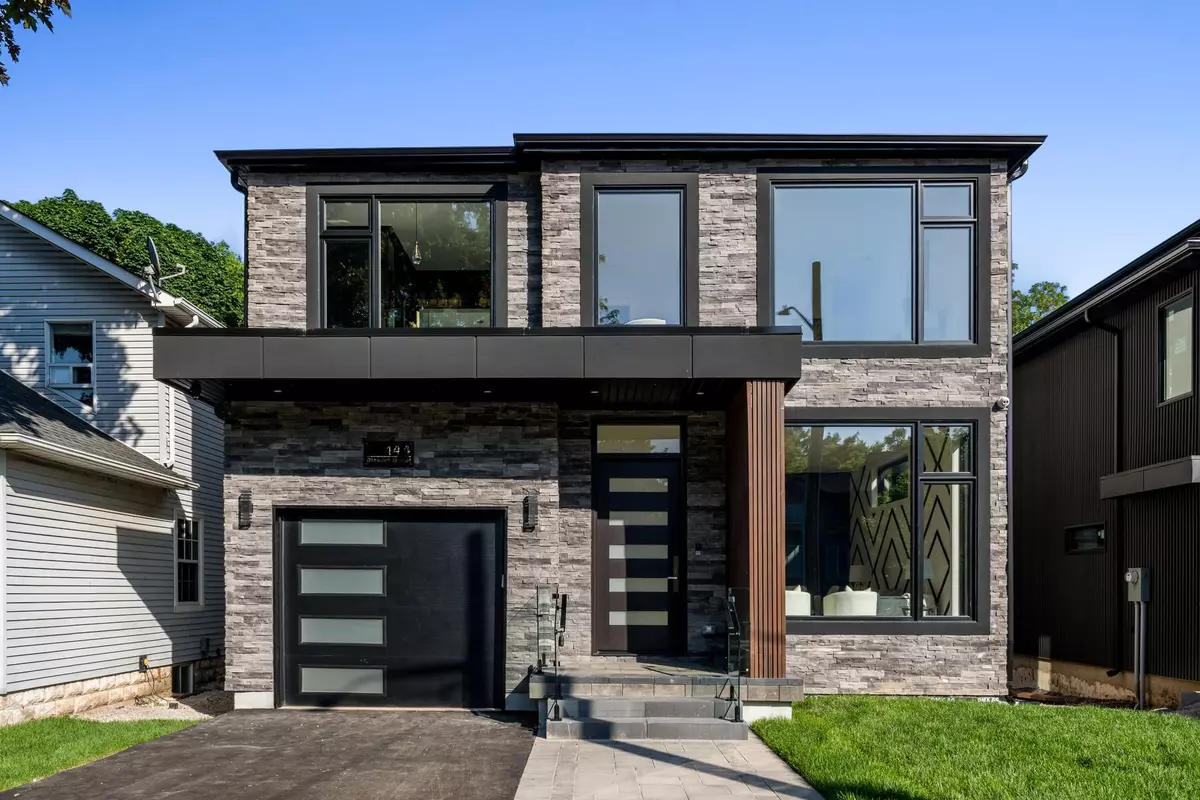 Oakville, ON L6K 1X9,144 Stewart ST