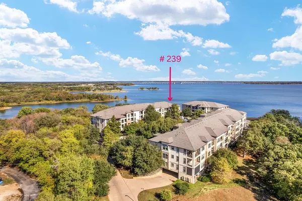 500 Waters Edge Drive #239, Lake Dallas, TX 75065