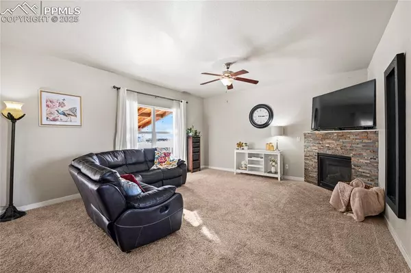 Colorado Springs, CO 80908,7611 Barraport DR