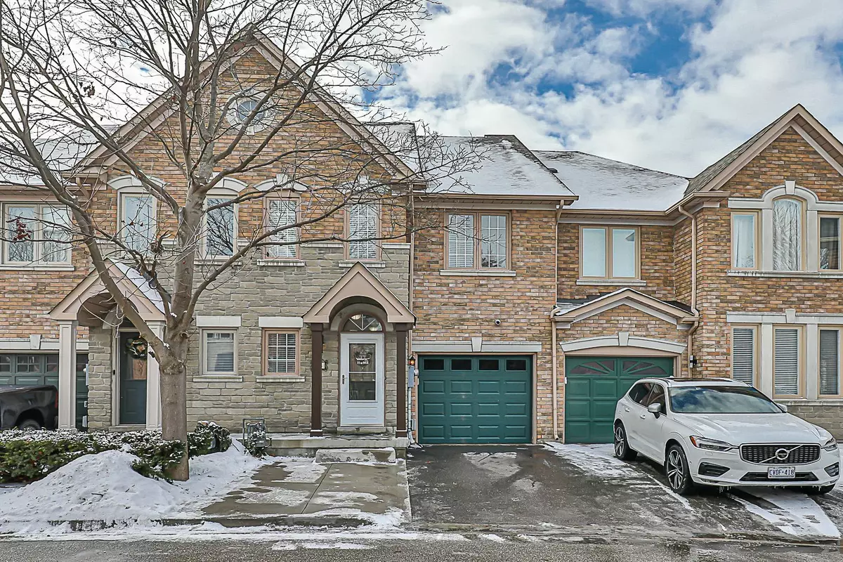 Vaughan, ON L4L 9C9,180 Blue Willow DR