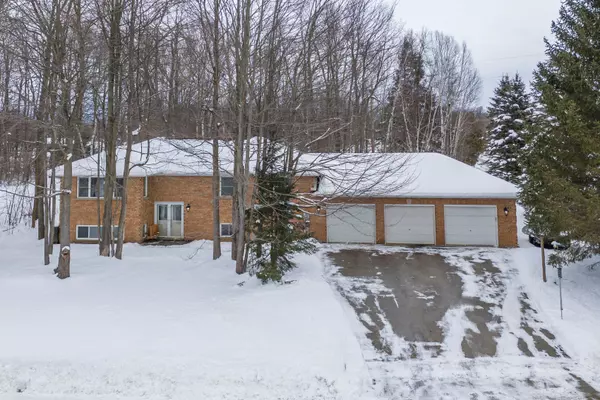 38 Lamers RD, Simcoe, ON L0M 1N0