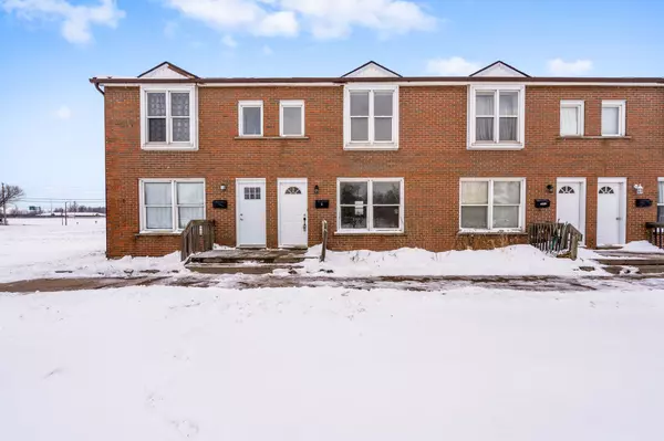 Fort Erie, ON L2A 1Z6,254 BERTIE ST #3