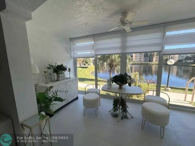 Dania Beach, FL 33004,1025 SE 4th Ave  #106