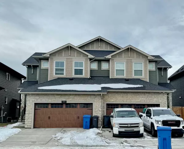 Chestermere, AB T1X 0Y7,251 Kinniburgh RD