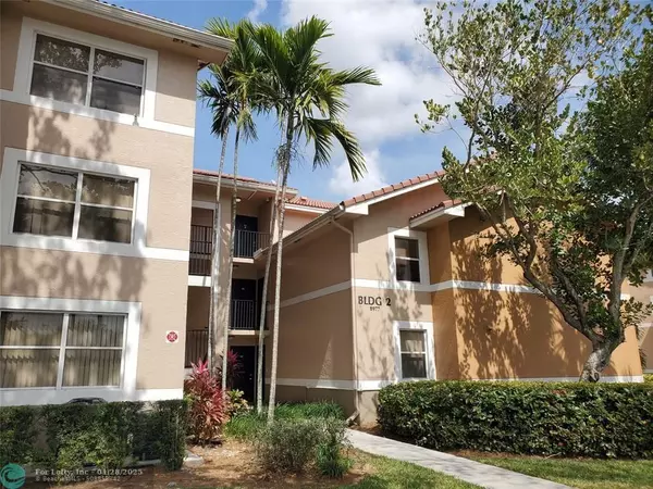 Coral Springs, FL 33067,8977 Wiles Rd  #302