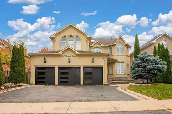 69 Glenforest DR, Vaughan, ON L4J 6K5