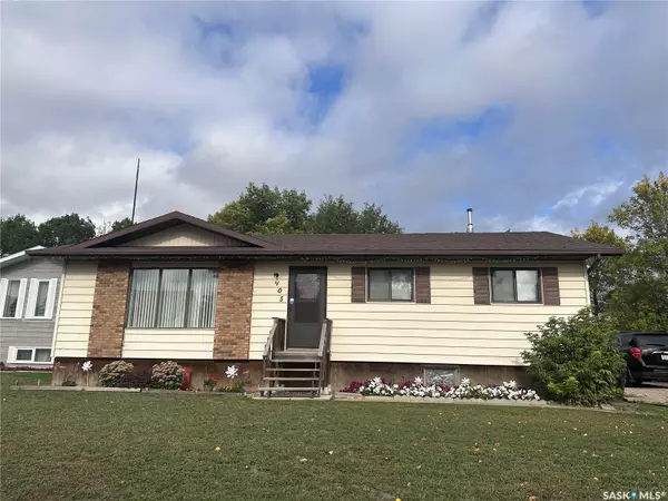 105 2nd AVENUE E, Lampman, SK S0C 1N0