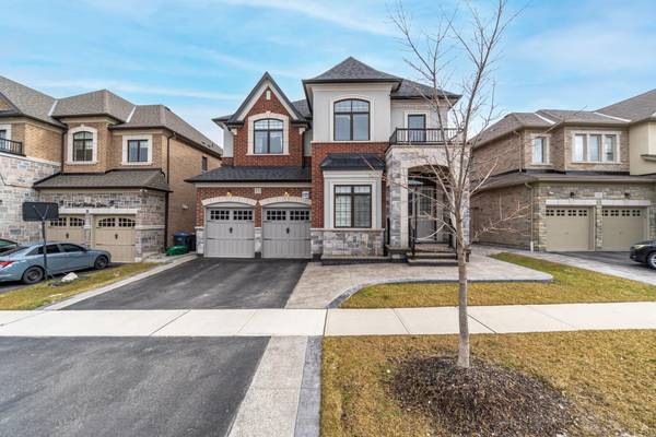 11 Carl Finlay DR, Brampton, ON L6P 4E2