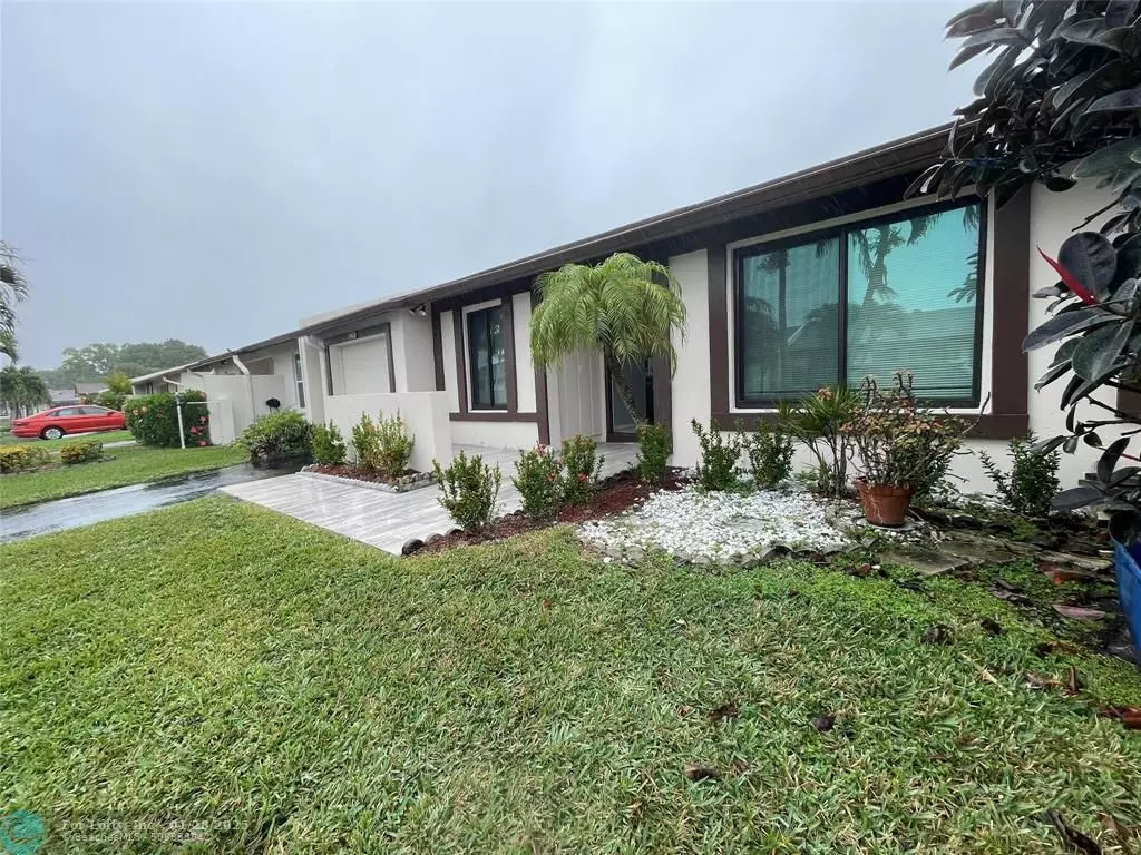 Delray Beach, FL 33484,15672 Bottlebrush Cir  #1