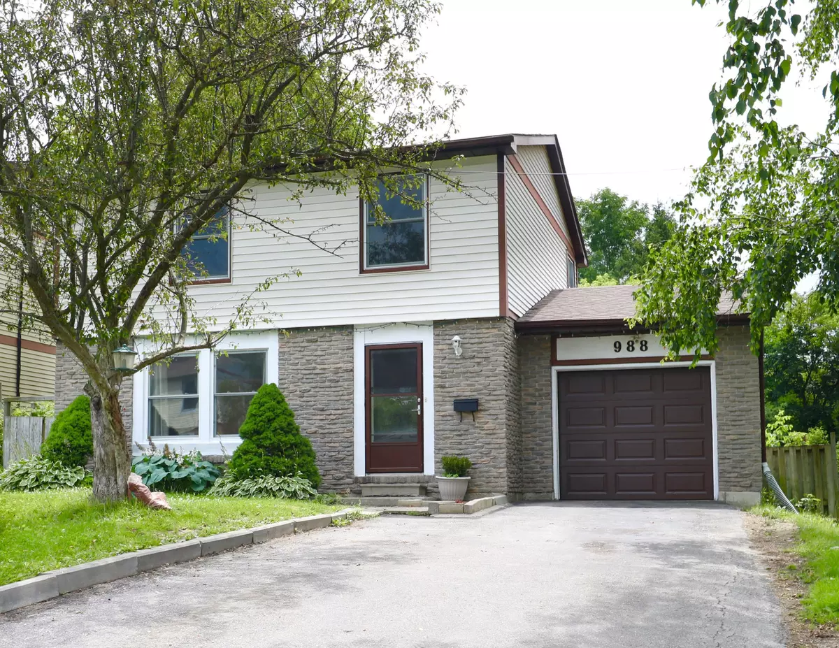 Newmarket, ON L3Y 5K5,988 Jacarandah DR