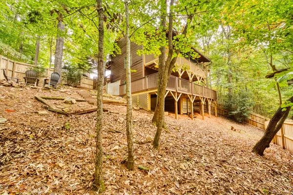 Ellijay, GA 30540,644 Matrix Lane