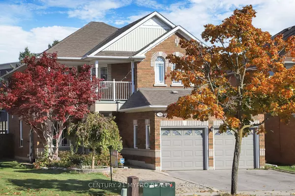 34 Estate Garden DR, Richmond Hill, ON L4E 3V3