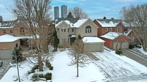 76 Braeside SQ, Markham, ON L3R 0A4