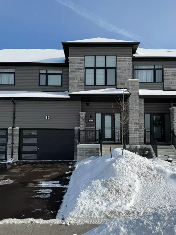 180 Union BLVD, Wasaga Beach, ON L9Z 0N9