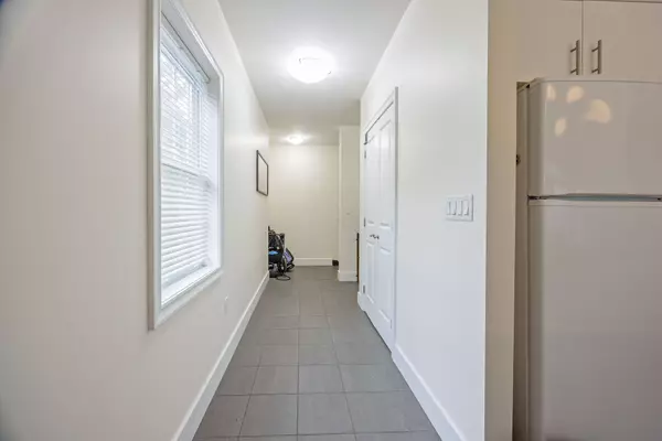 Middlesex, ON N5W 3J7,628 Dufferin AVE #3