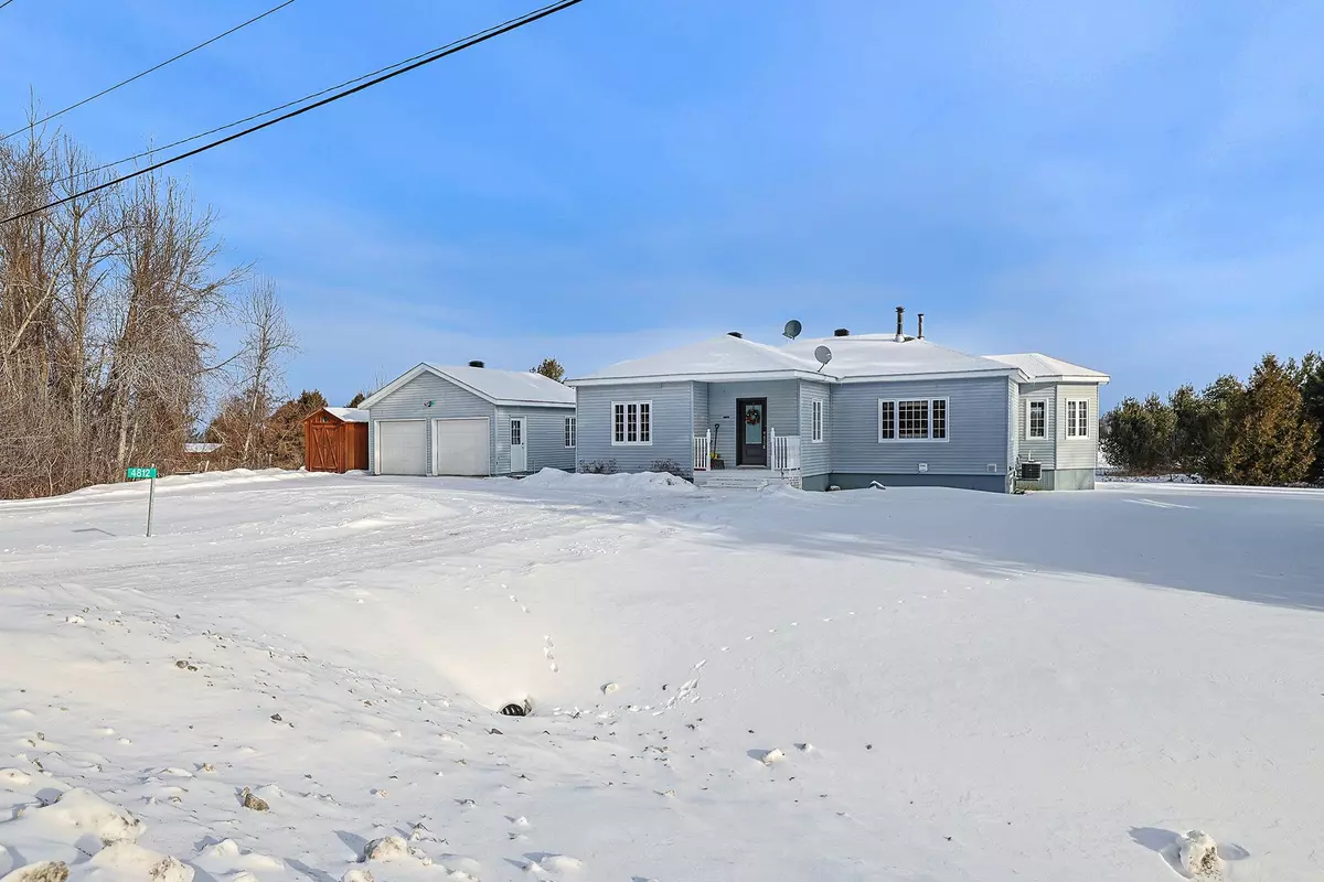 Constance Bay - Dunrobin - Kilmaurs - Woodlawn, ON K0A 3M0,4812 TORBOLTON RIDGE RD