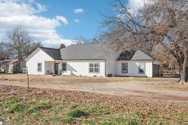 4275 N Rockwell Avenue, Crescent, OK 73028