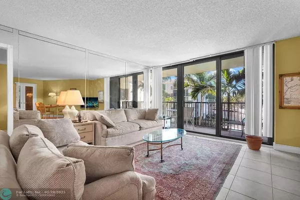 Fort Lauderdale, FL 33315,1301 River Reach Dr  #319