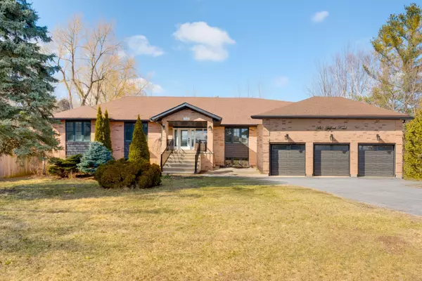 1442 Gilford RD, Innisfil, ON L0L 1R0