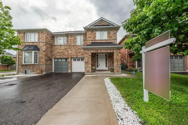 44 Silver Egret RD, Brampton, ON L7A 3P6