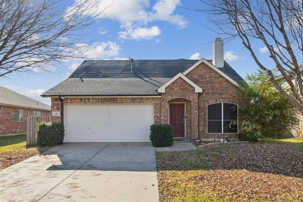 472 Willowlake Drive,  Little Elm,  TX 75068