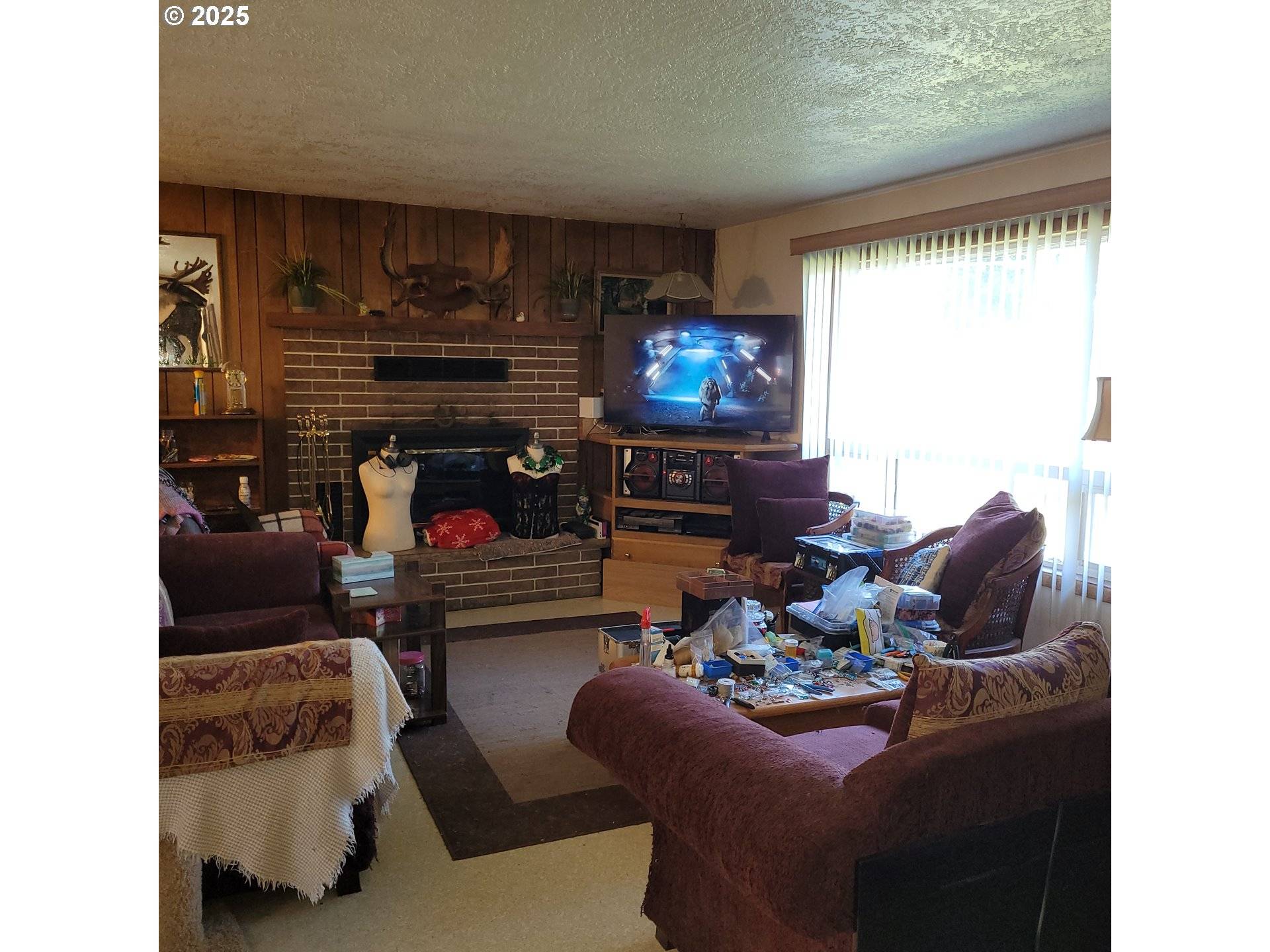 Salem, OR 97305,2075 NE BROWN RD
