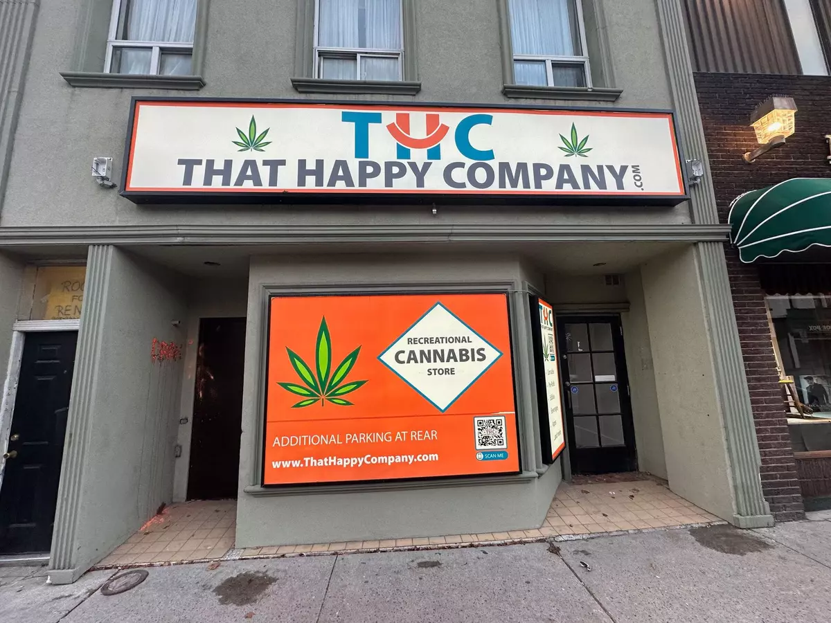 Oshawa, ON L1H 4G2,22 Simcoe ST S