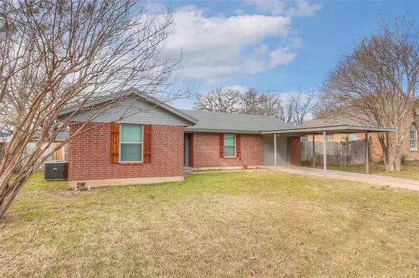 210 Cherry Street, Weatherford, TX 76086