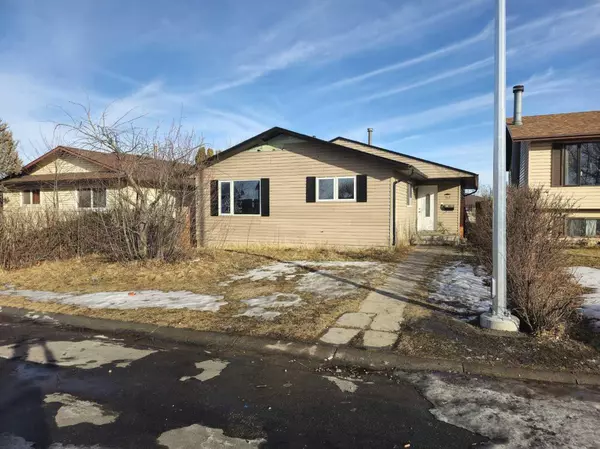 83 Falworth CT Northeast, Calgary, AB T3J1G2