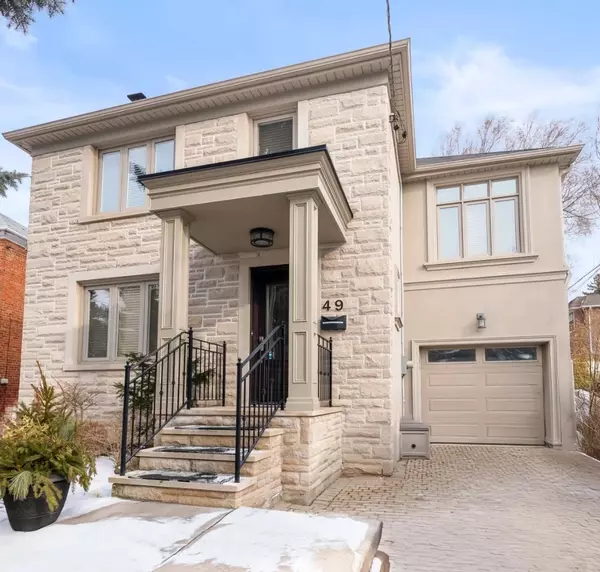 49 McBain AVE, Toronto C12, ON M4P 2S6