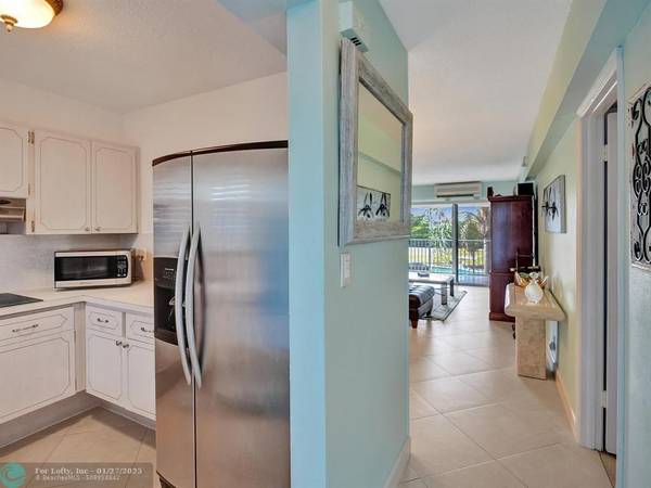 Deerfield Beach, FL 33441,1501 SE 15th Ct  #201