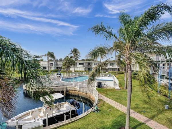 Deerfield Beach, FL 33441,1501 SE 15th Ct  #201