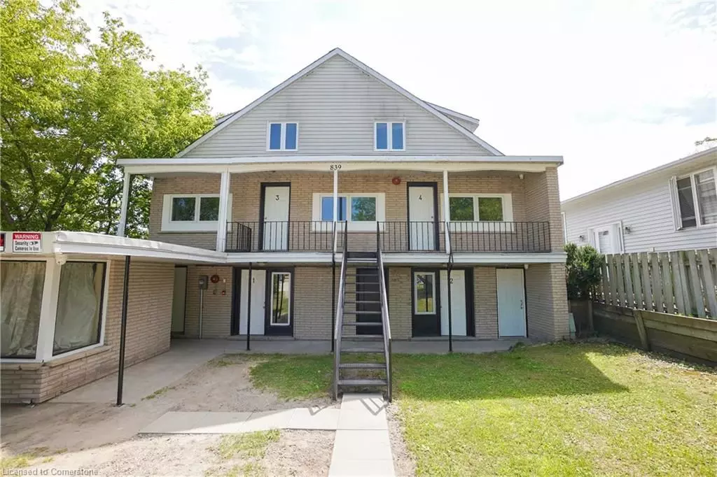 Wasaga Beach, ON L9Z 2H5,839 Mosley ST