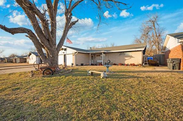 8117 NW 28th Terrace, Bethany, OK 73008